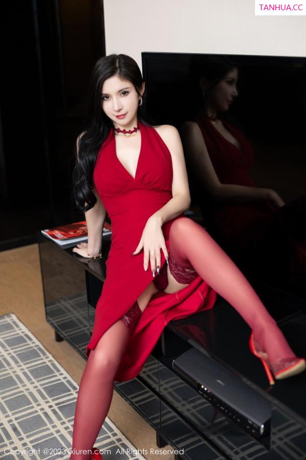 小蛮妖  [XiuRen]高清写真图 2023.01.16 No.6140 小蛮妖Yummy 丝袜美腿第5张图片